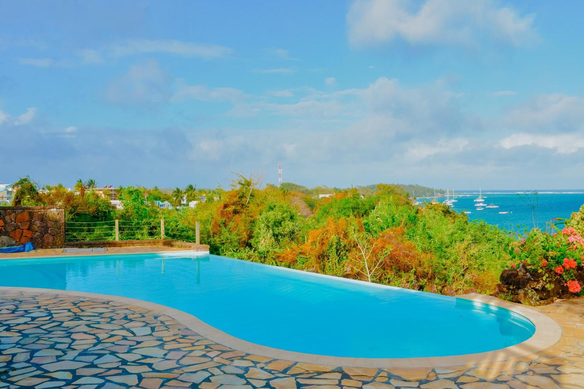 Boutique Villa On The Rocks With Stunning Sea Views, Infinity Pool & Private Sea 트루 도 두스 외부 사진