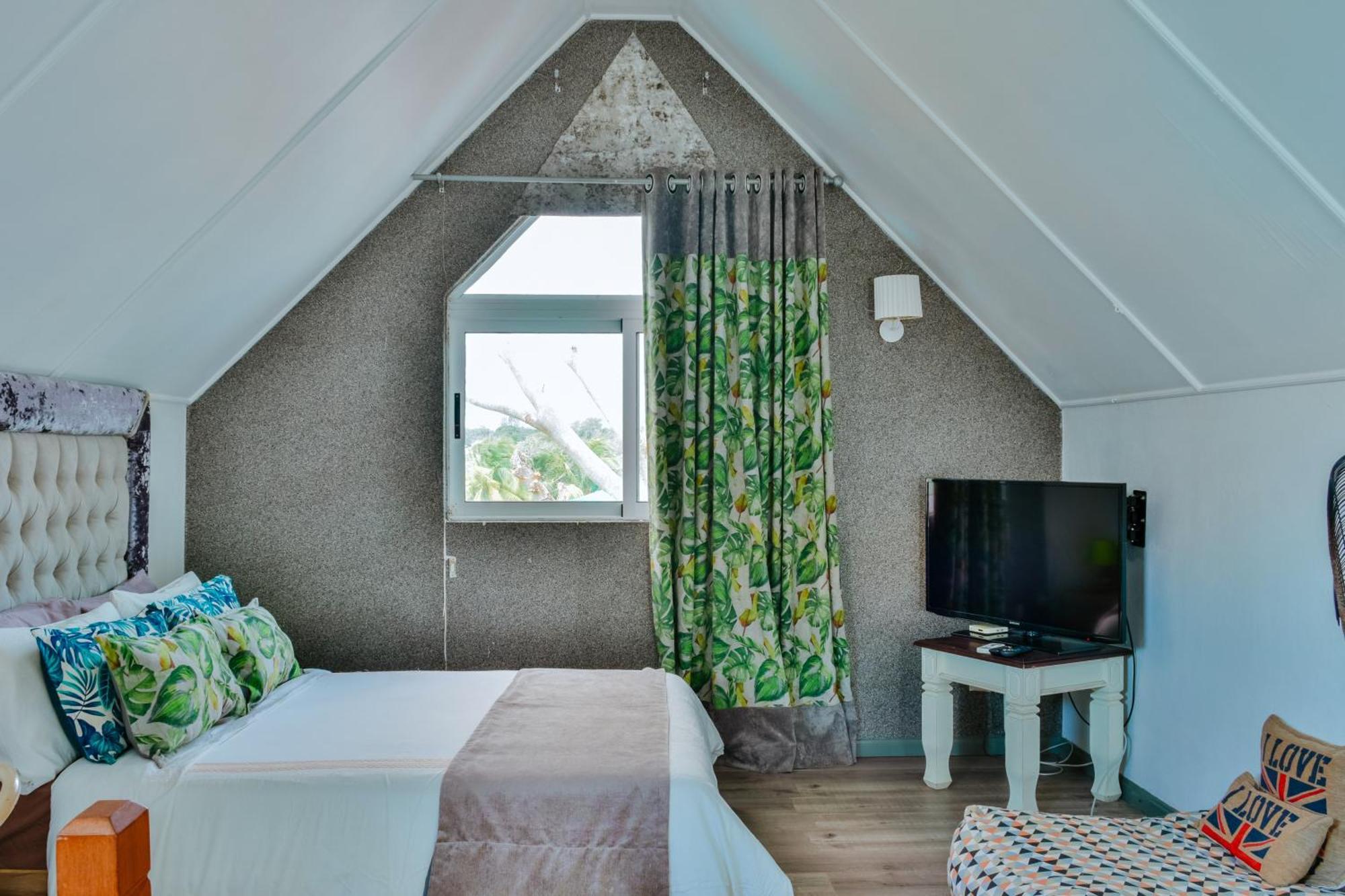 Boutique Villa On The Rocks With Stunning Sea Views, Infinity Pool & Private Sea 트루 도 두스 외부 사진